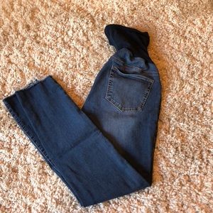 THE BEST! Led Luxe Essentials Maternity Jeans